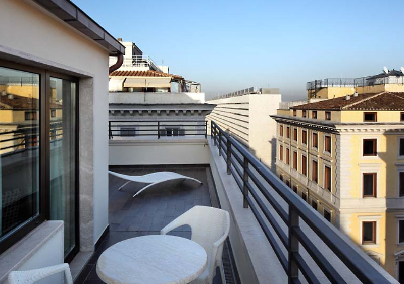 UNAHOTELS Decò Roma Exterior foto