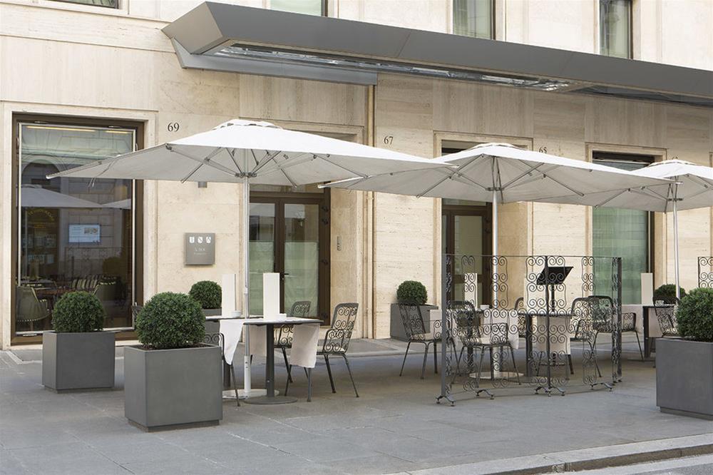UNAHOTELS Decò Roma Exterior foto