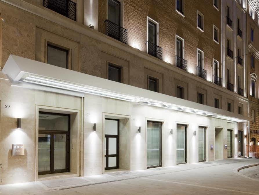 UNAHOTELS Decò Roma Exterior foto